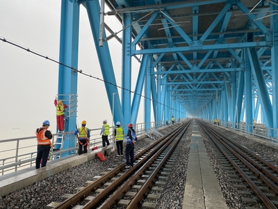 中天科技新型5G漏纜賦能滬蘇通長(zhǎng)江公鐵大橋，實(shí)現(xiàn)5G網(wǎng)絡(luò)全覆蓋